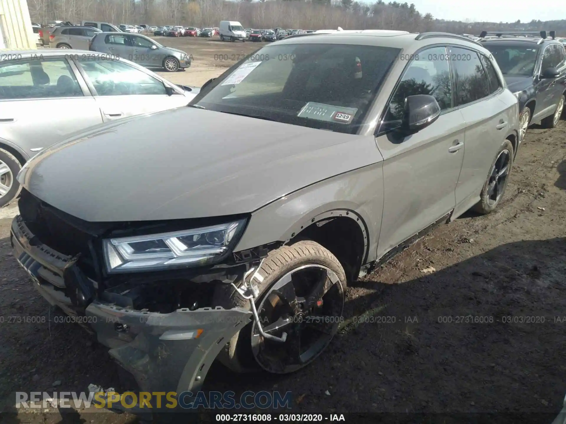 2 Photograph of a damaged car WA1B4AFY3K2040168 AUDI SQ5 2019
