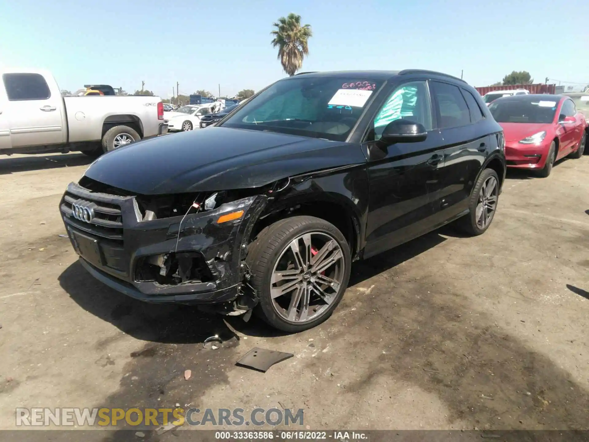 2 Фотография поврежденного автомобиля WA1B4AFY4K2081361 AUDI SQ5 2019