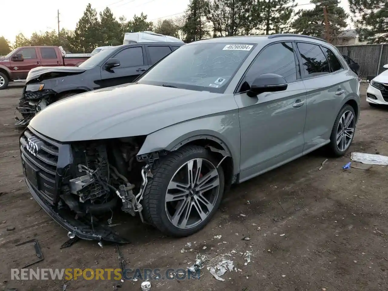1 Photograph of a damaged car WA1B4AFY5K2047400 AUDI SQ5 2019