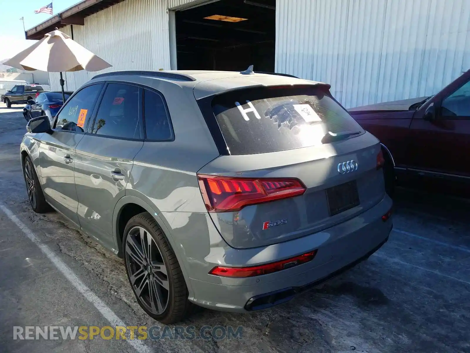 3 Photograph of a damaged car WA1B4AFY6K2041850 AUDI SQ5 2019