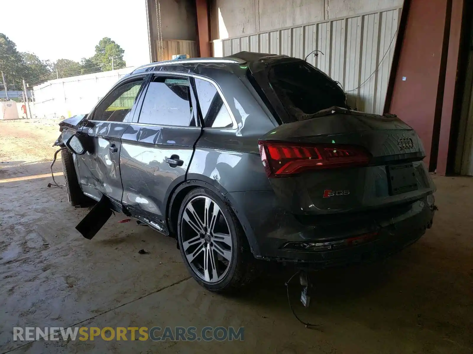 3 Photograph of a damaged car WA1B4AFY7K2076347 AUDI SQ5 2019