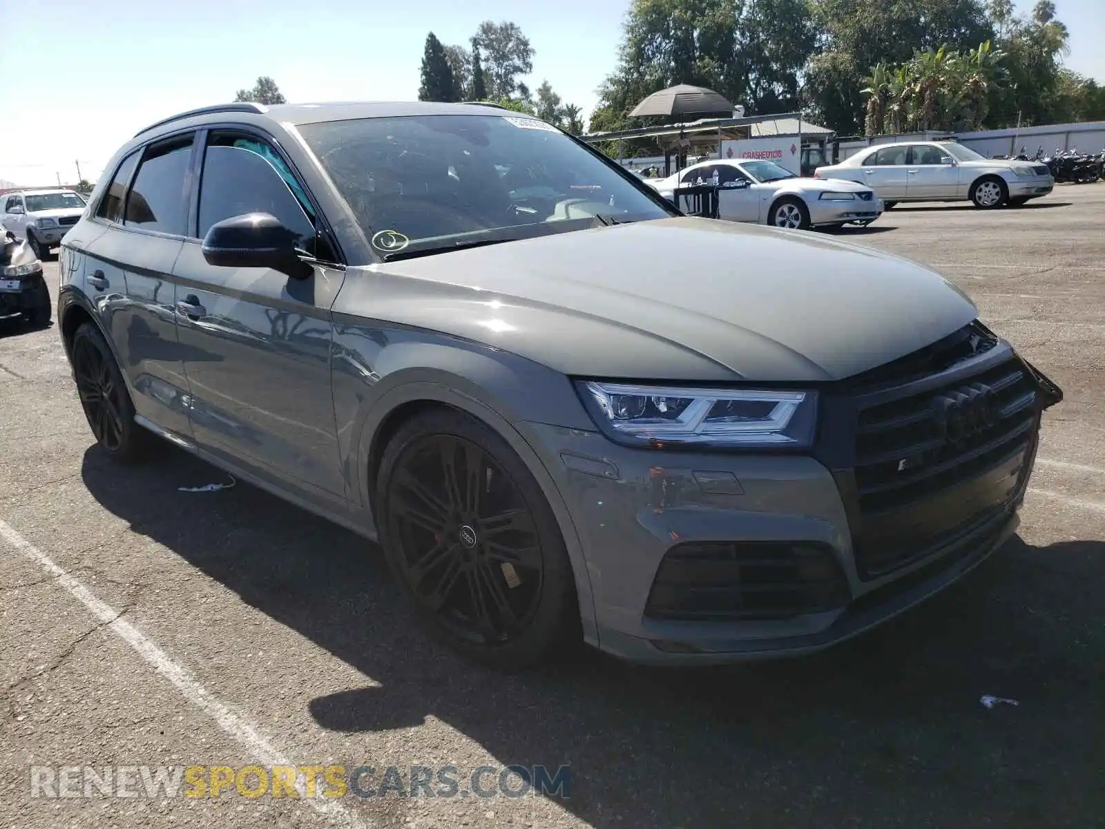 1 Photograph of a damaged car WA1B4AFY9K2064443 AUDI SQ5 2019