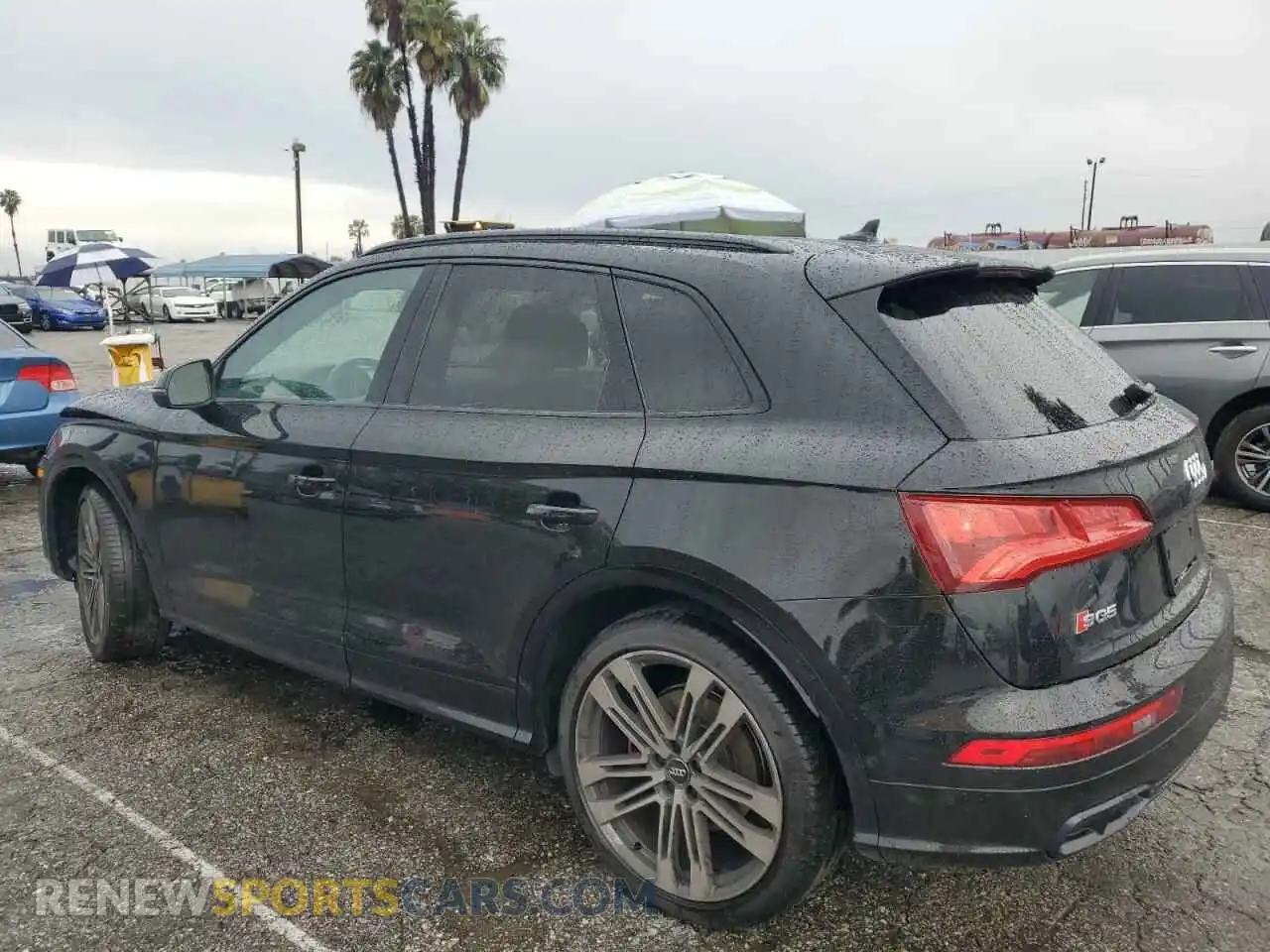 2 fotografías del automóvil dañado WA1C4AFY0K2041072 AUDI SQ5 2019