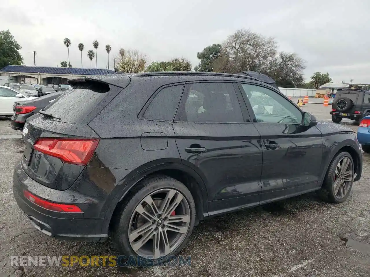 3 fotografías del automóvil dañado WA1C4AFY0K2041072 AUDI SQ5 2019