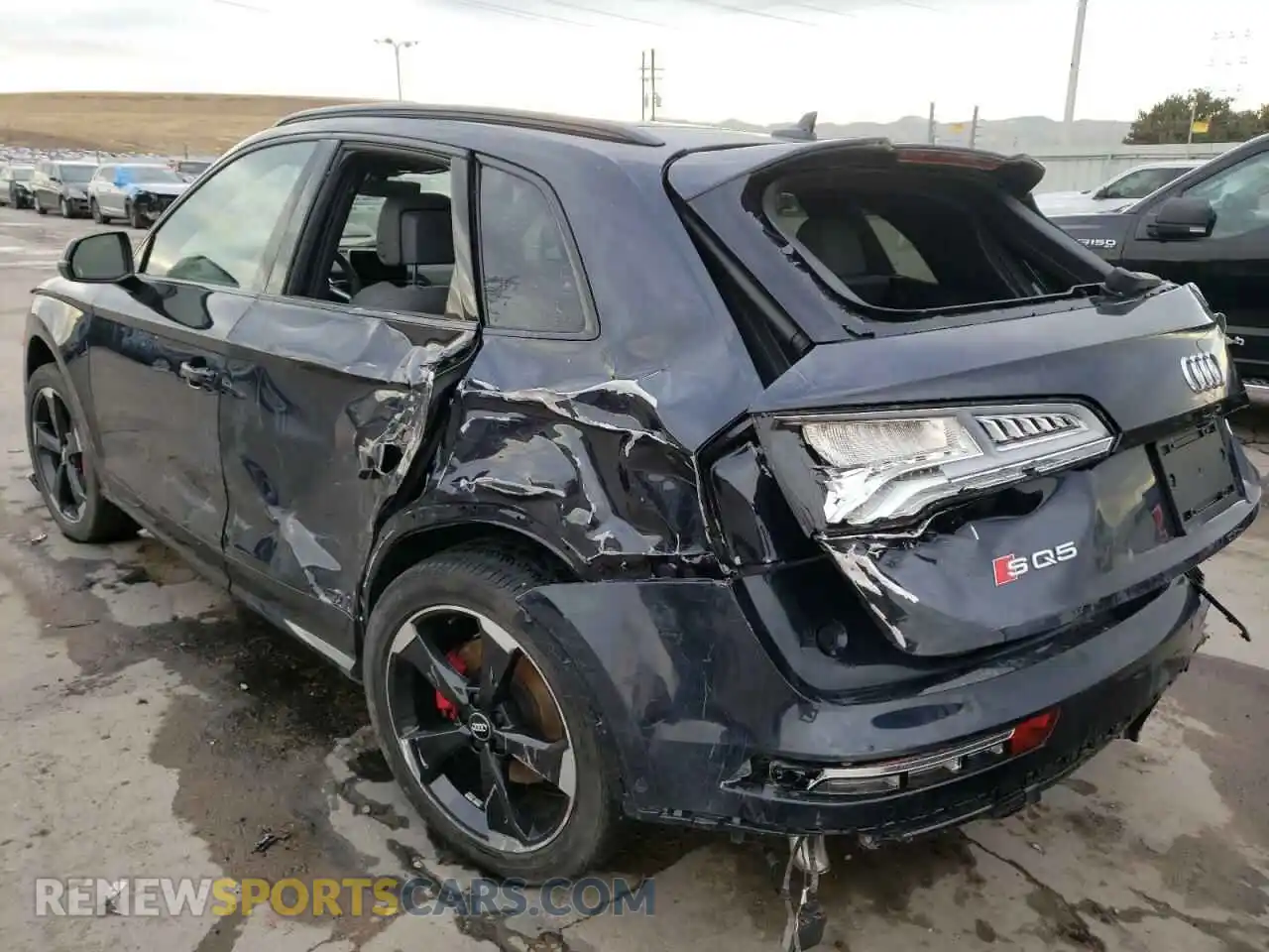 3 Photograph of a damaged car WA1C4AFY3K2007689 AUDI SQ5 2019