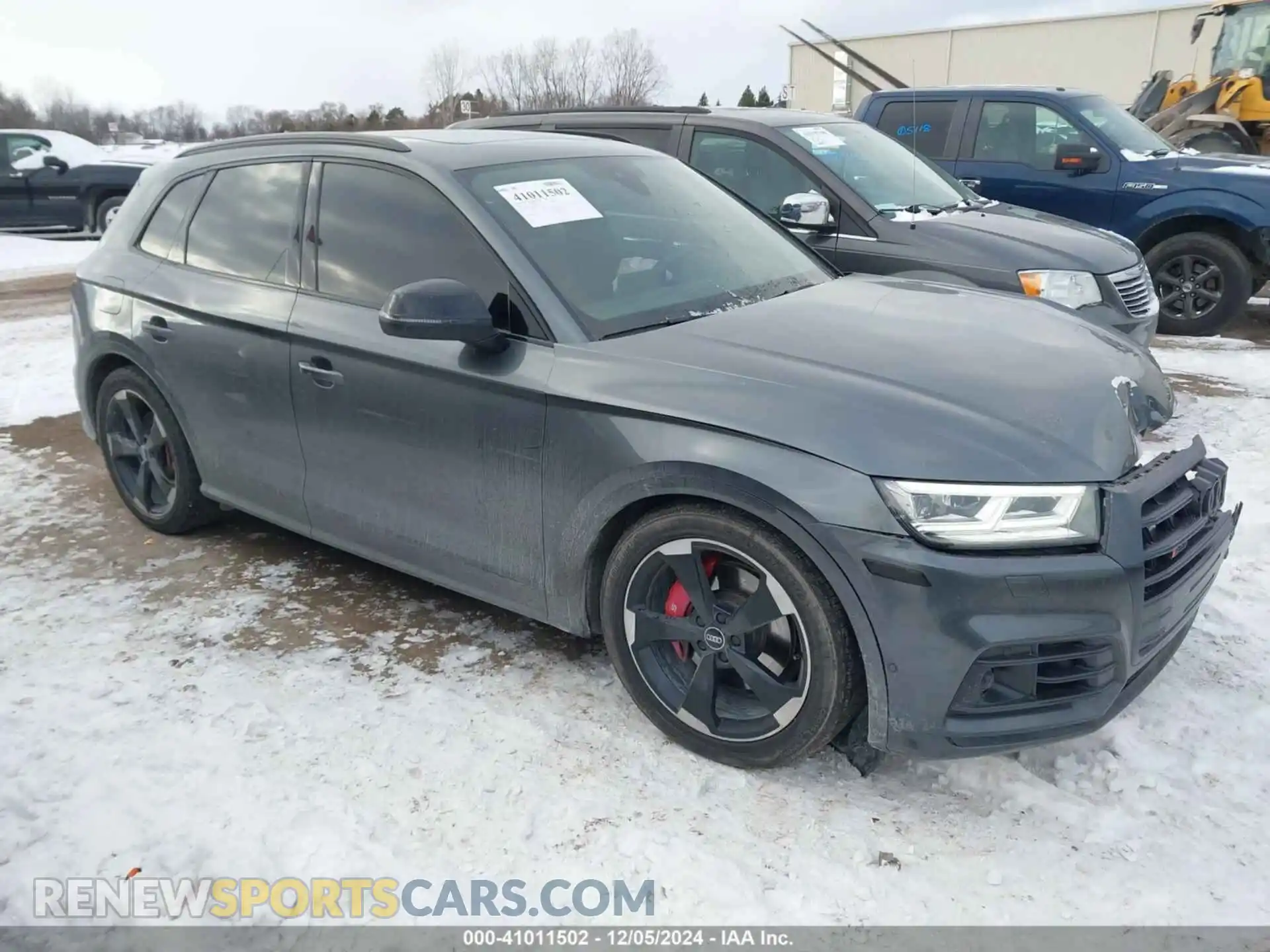 1 Photograph of a damaged car WA1C4AFY9K2004831 AUDI SQ5 2019