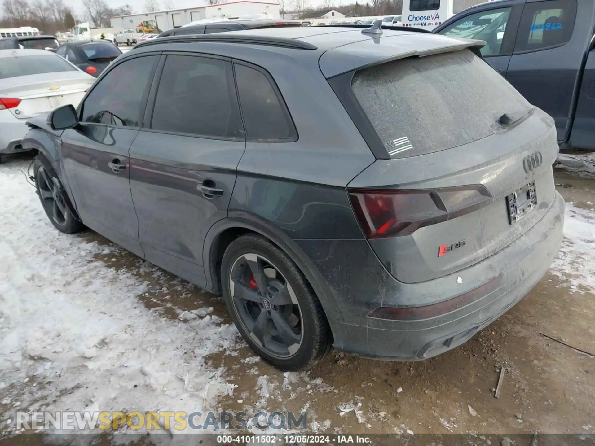 3 Photograph of a damaged car WA1C4AFY9K2004831 AUDI SQ5 2019
