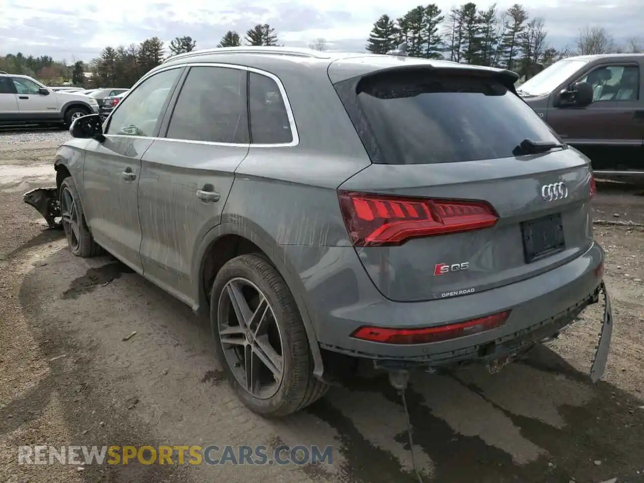 3 Photograph of a damaged car WA1B4AFY0L2026052 AUDI SQ5 2020