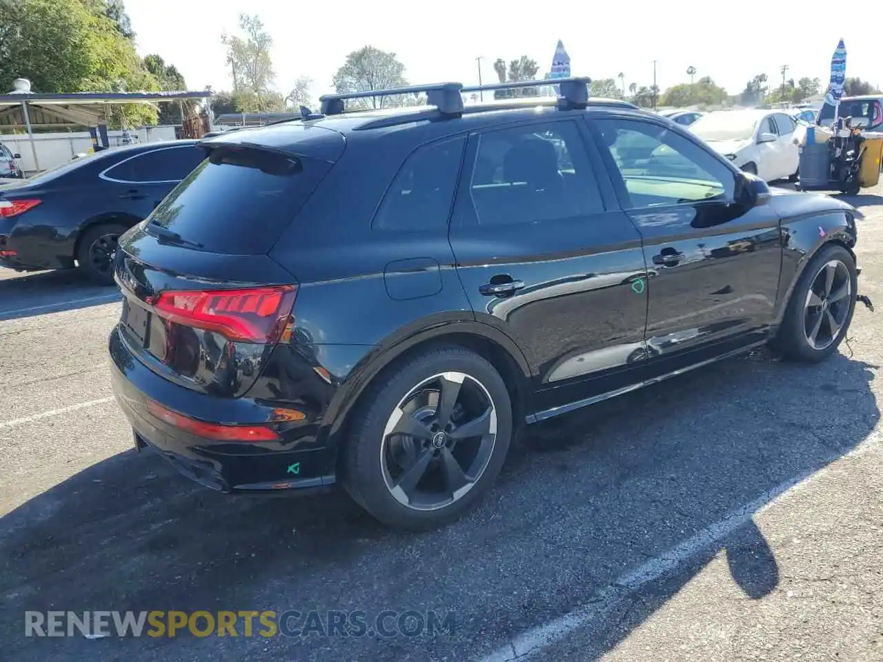 3 Photograph of a damaged car WA1B4AFY1L2073378 AUDI SQ5 2020