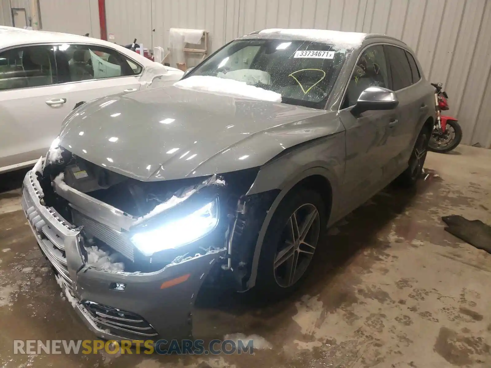 2 Photograph of a damaged car WA1B4AFY2L2030281 AUDI SQ5 2020
