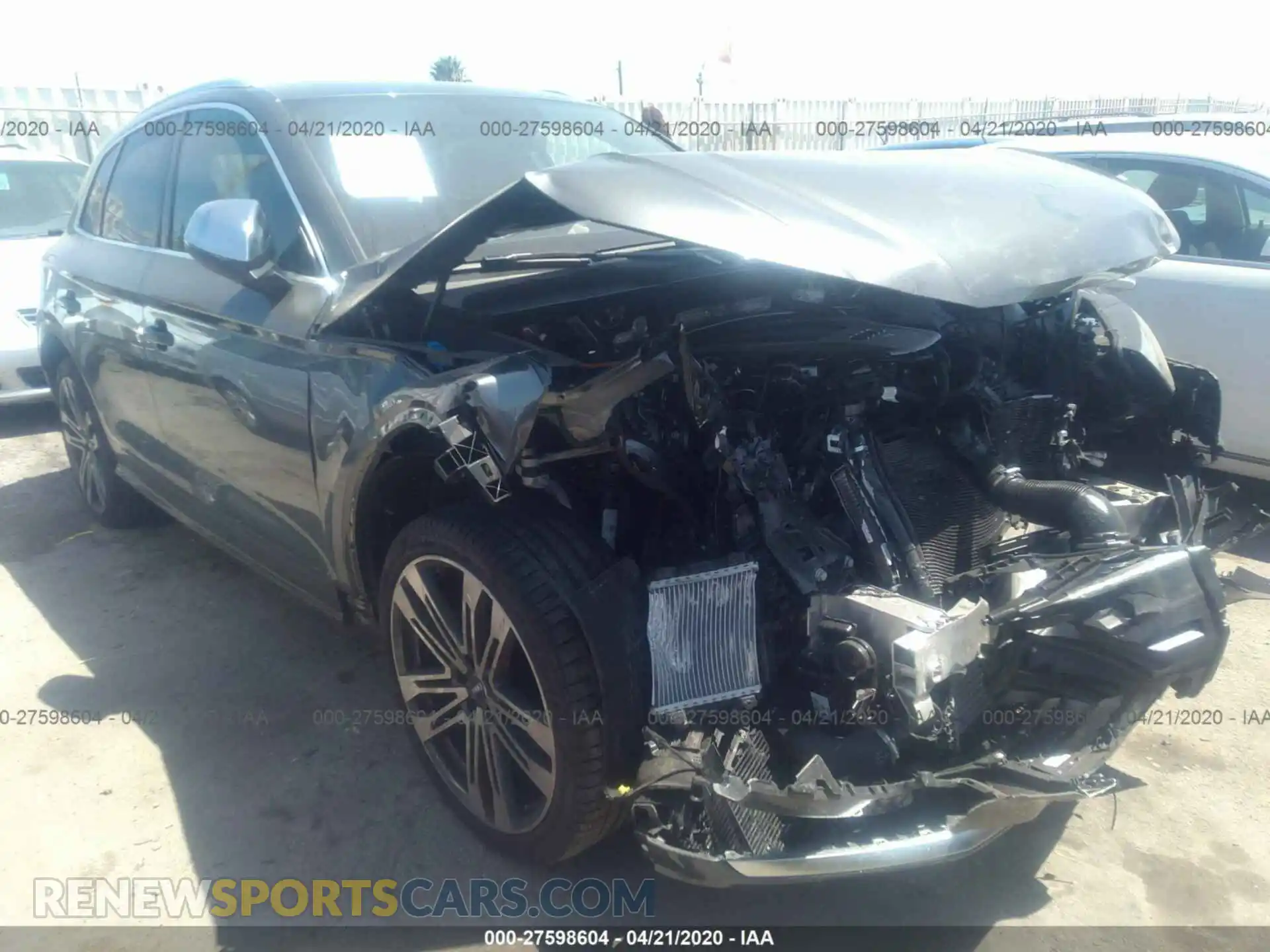 1 Photograph of a damaged car WA1B4AFY5L2052873 AUDI SQ5 2020