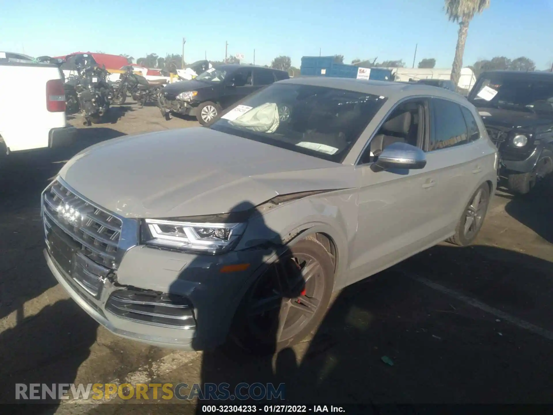 2 Photograph of a damaged car WA1B4AFY8L2123385 AUDI SQ5 2020