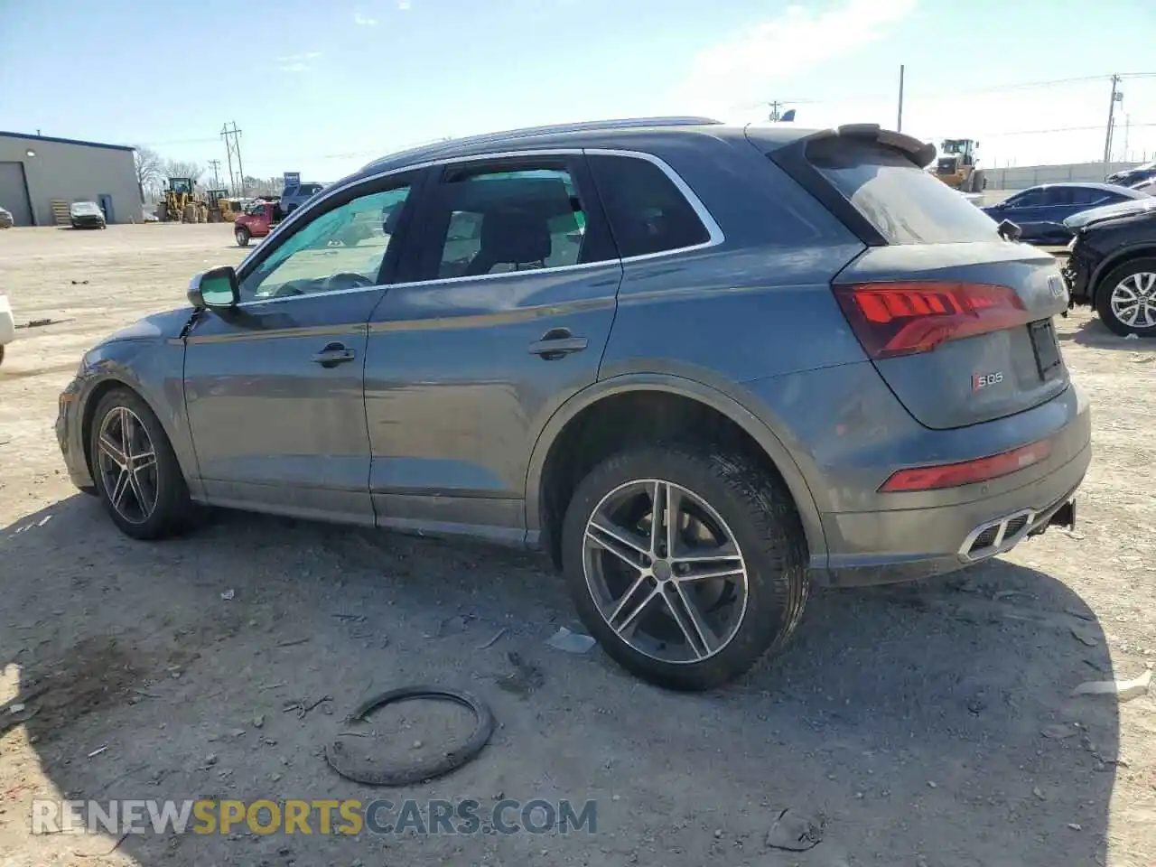 2 Photograph of a damaged car WA1B4AFYXL2039715 AUDI SQ5 2020