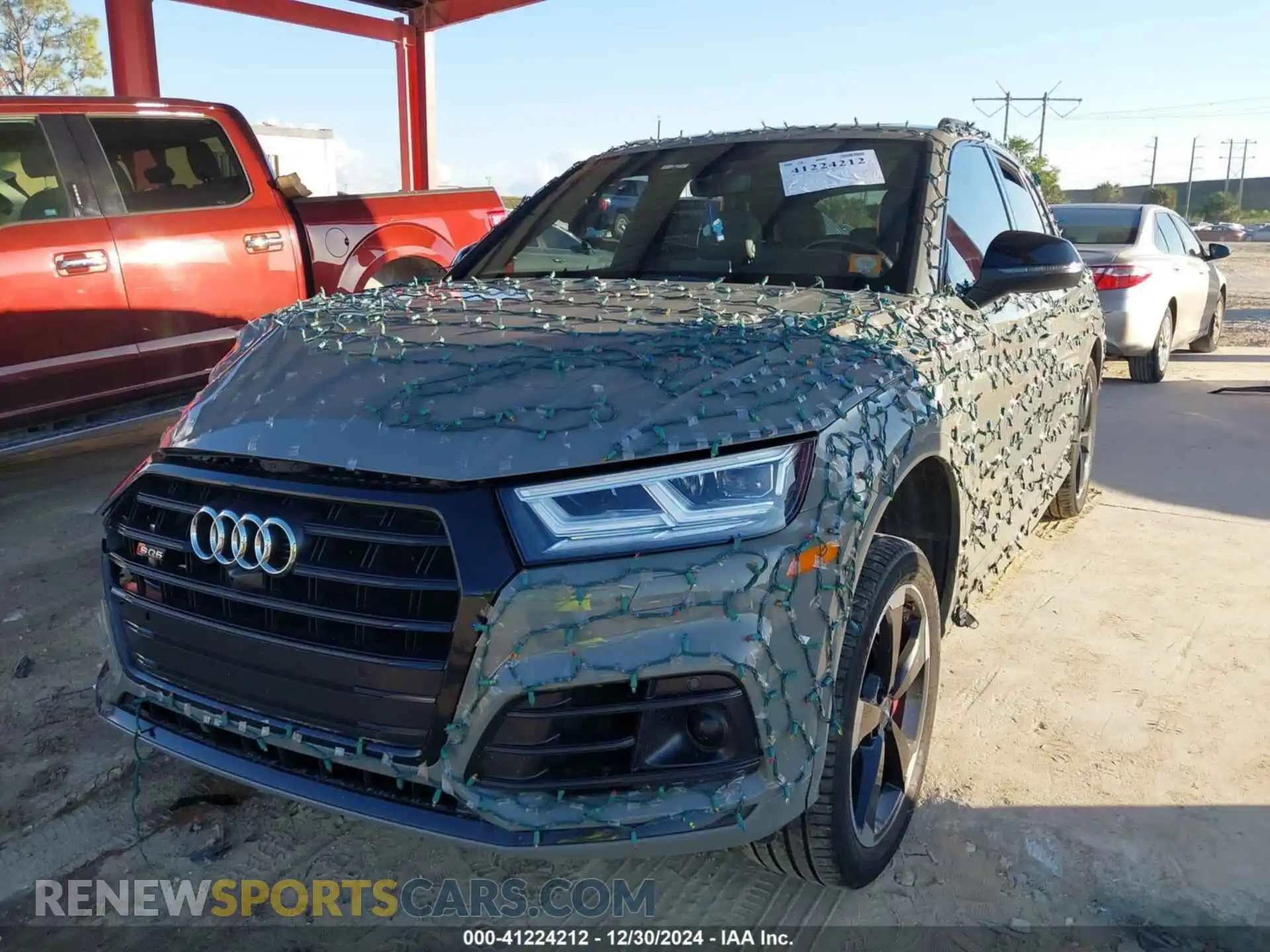 2 Фотография поврежденного автомобиля WA1C4AFY6L2039649 AUDI SQ5 2020