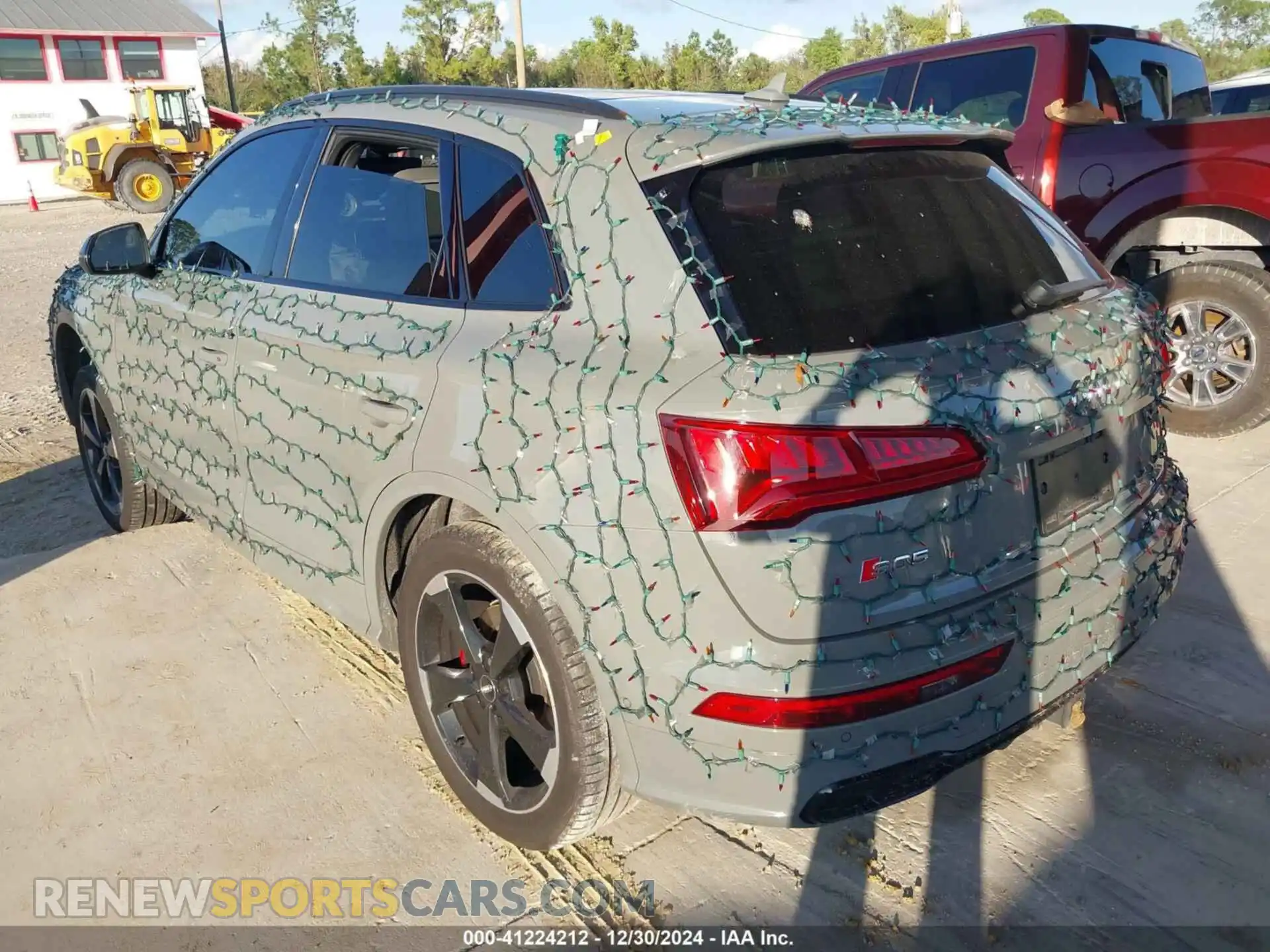 3 Фотография поврежденного автомобиля WA1C4AFY6L2039649 AUDI SQ5 2020