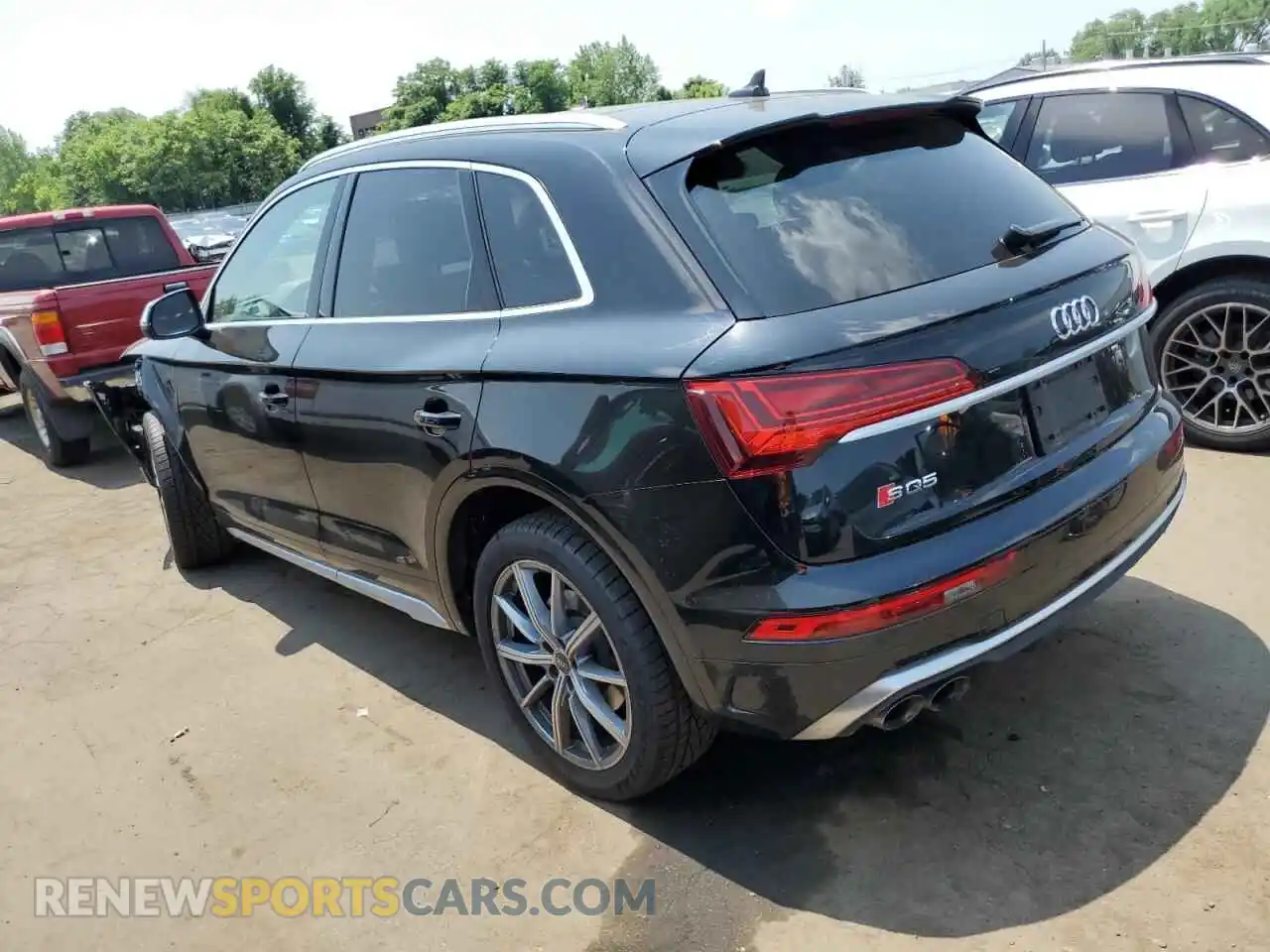 2 Photograph of a damaged car WA1B4AFY0M2015070 AUDI SQ5 2021