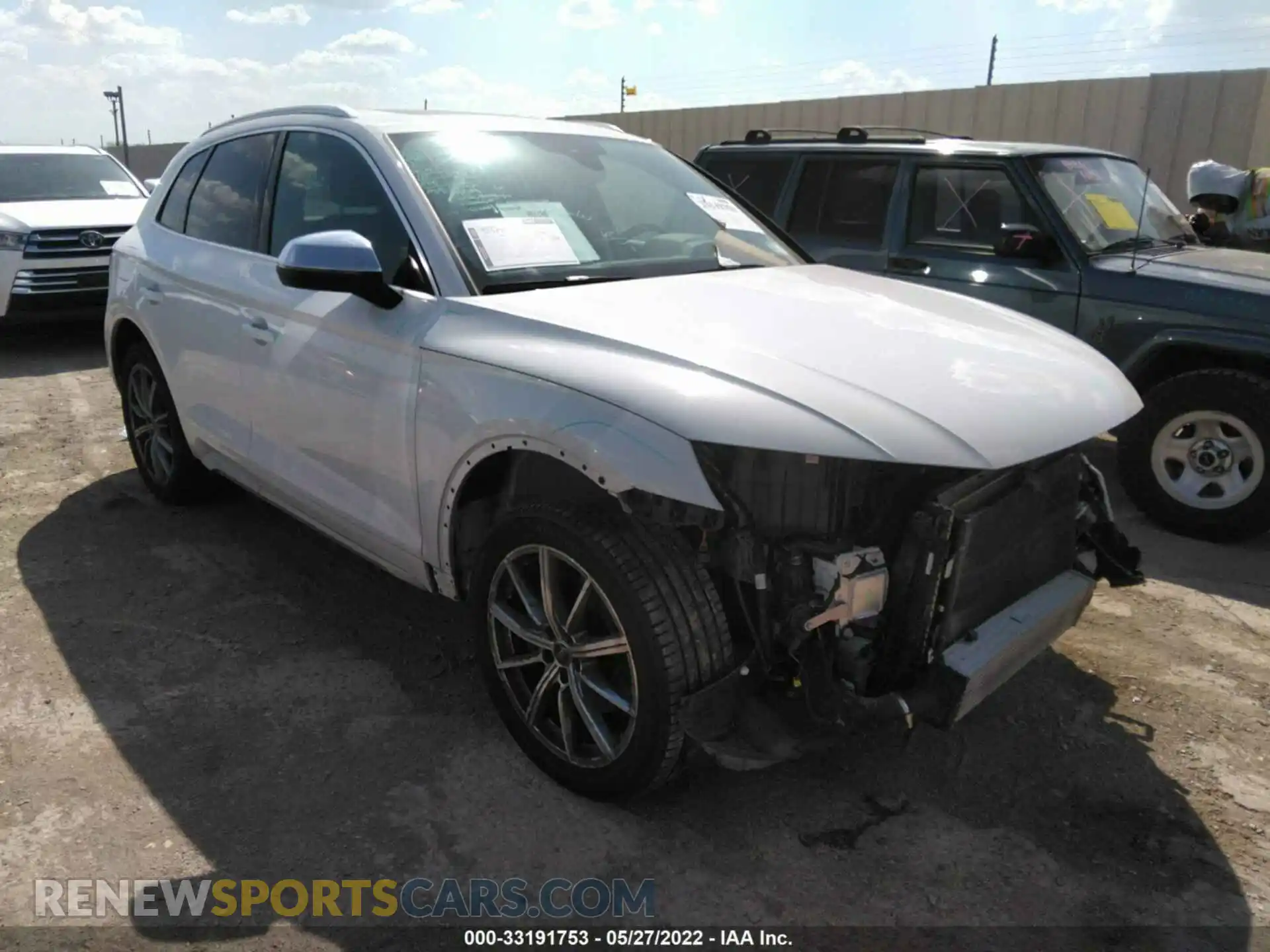 1 Photograph of a damaged car WA1B4AFY2M2035563 AUDI SQ5 2021
