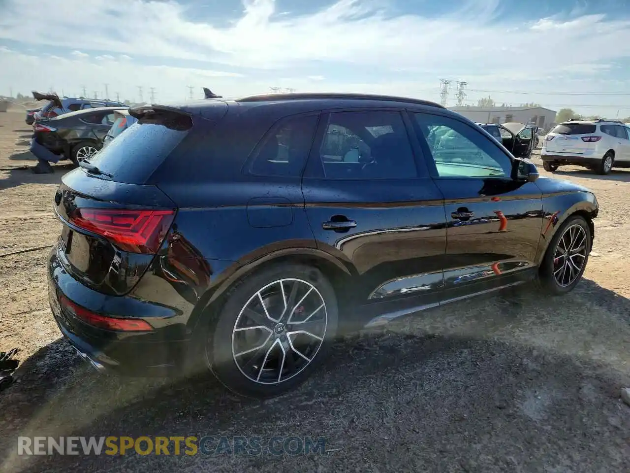 3 fotografías del automóvil dañado WA1C4AFY0M2030334 AUDI SQ5 2021