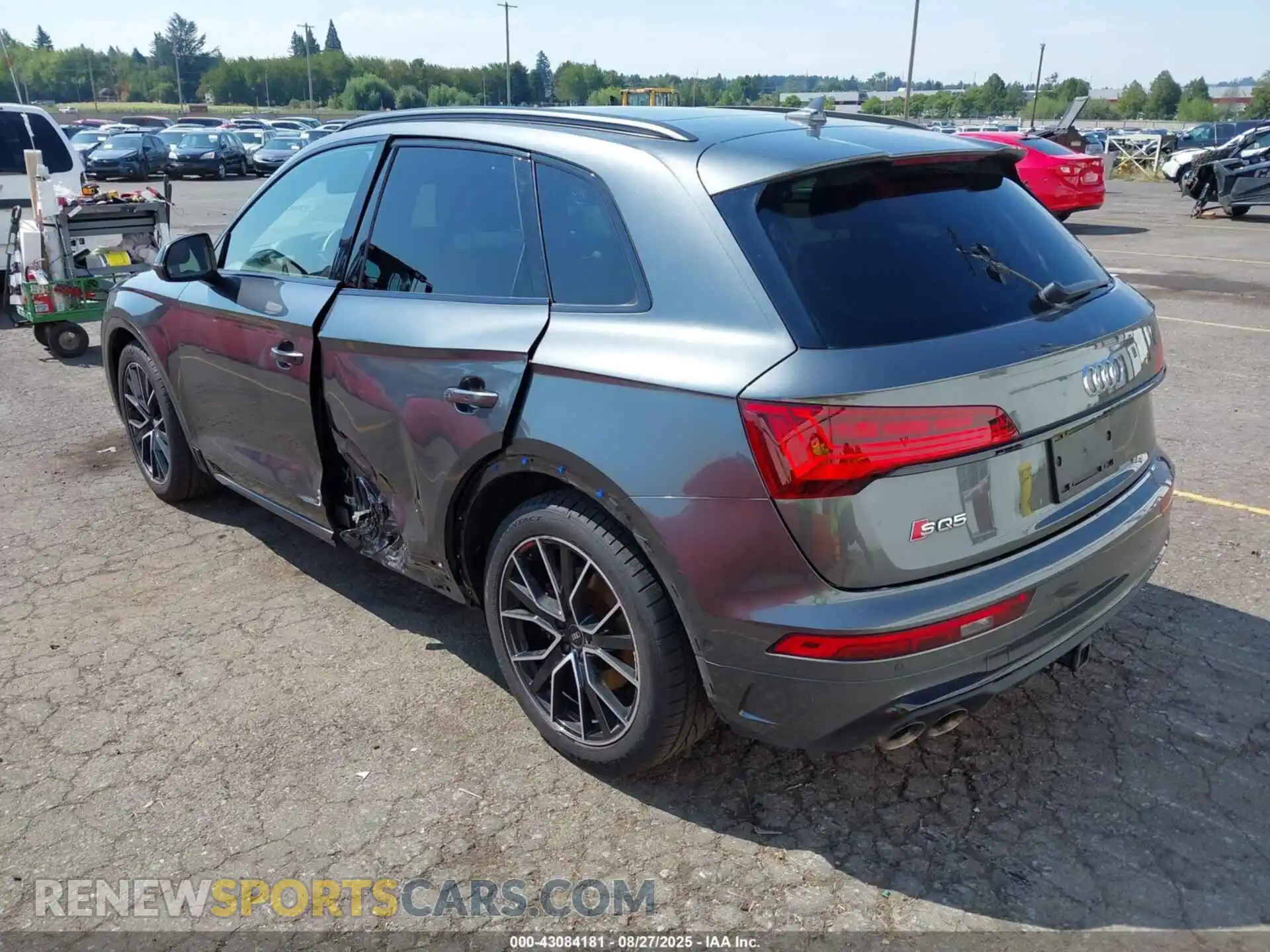 3 Photograph of a damaged car WA1C4AFYXM2032821 AUDI SQ5 2021