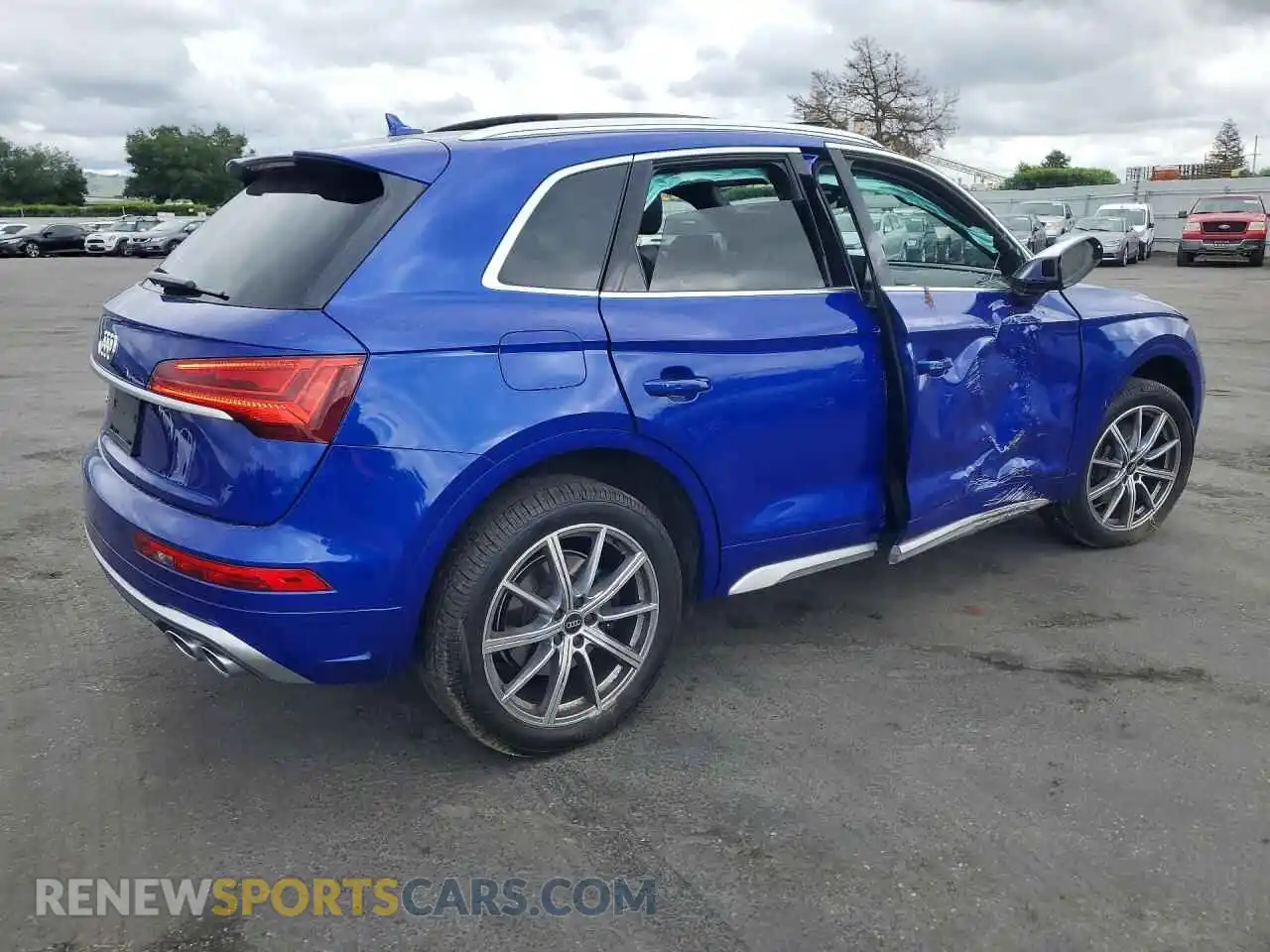 3 fotografías del automóvil dañado WA1A4AFY5N2092160 AUDI SQ5 2022