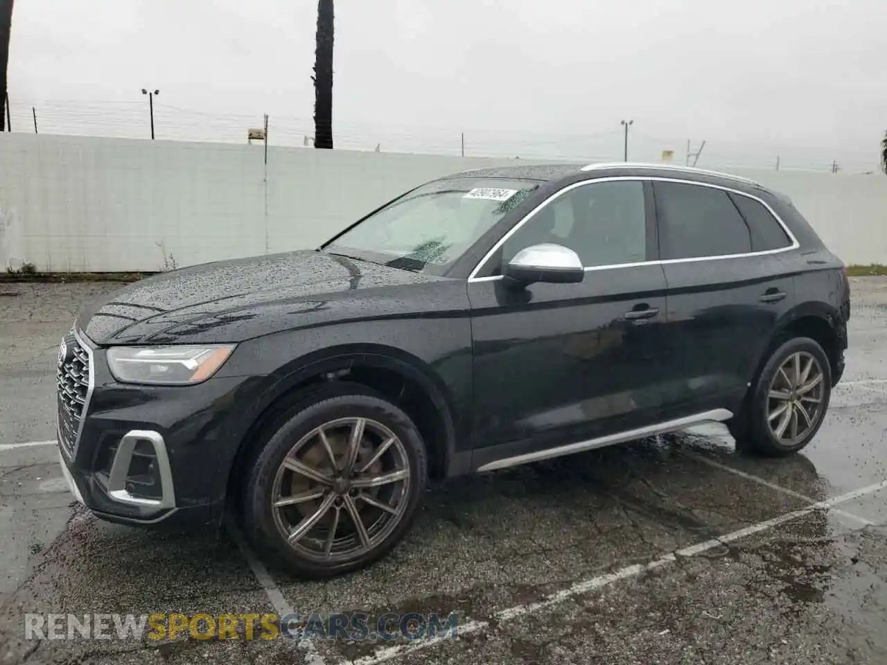 1 Photograph of a damaged car WA1B4AFY3N2105637 AUDI SQ5 2022