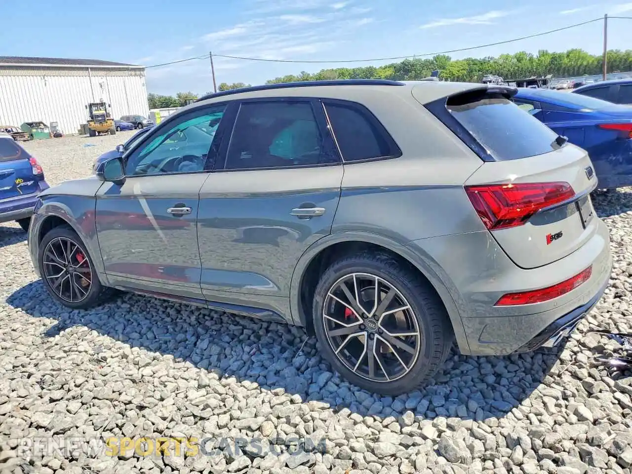 2 Photograph of a damaged car WA1B4AFY6N2025555 AUDI SQ5 2022