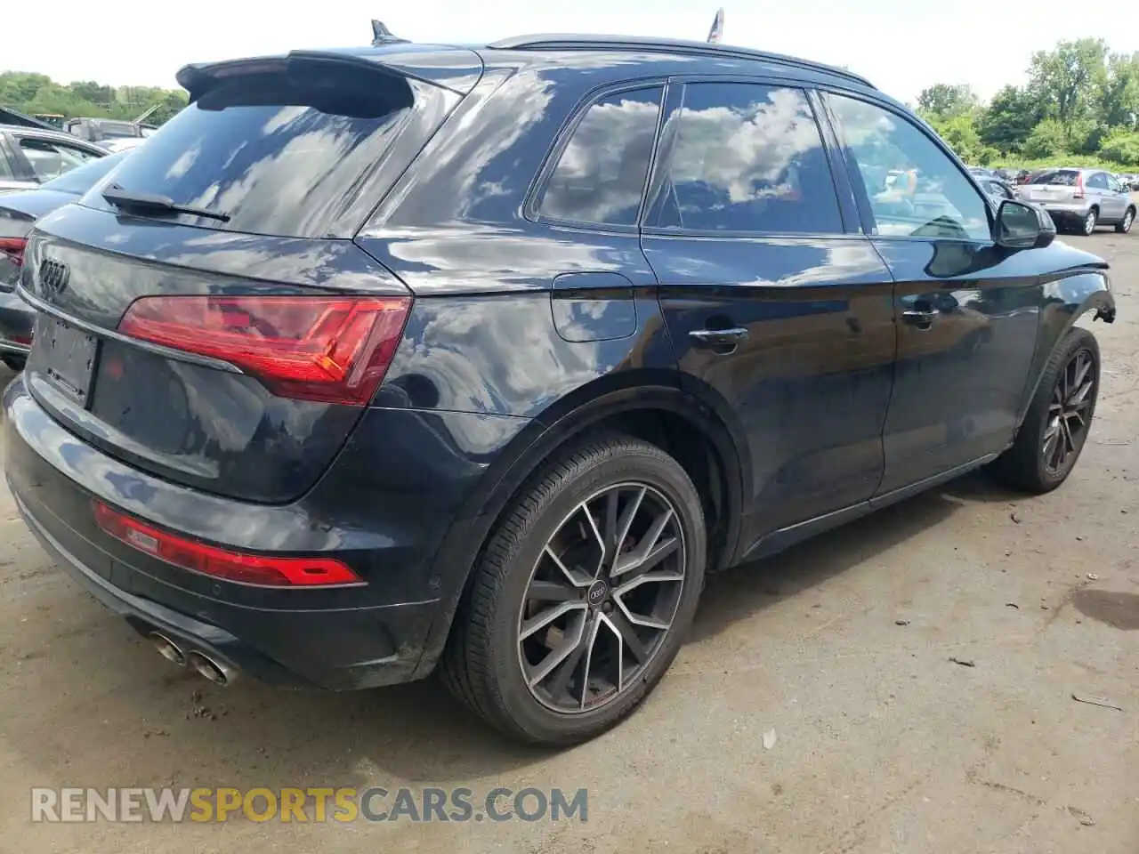 3 Photograph of a damaged car WA1C4AFY1N2030814 AUDI SQ5 2022