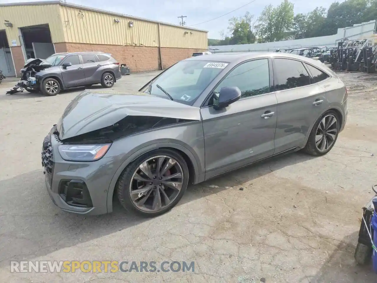 1 Photograph of a damaged car WA134AFY8P2152072 AUDI SQ5 2023