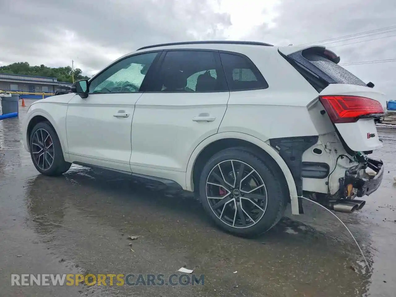 2 Photograph of a damaged car WA1B4AFY1P2178315 AUDI SQ5 2023
