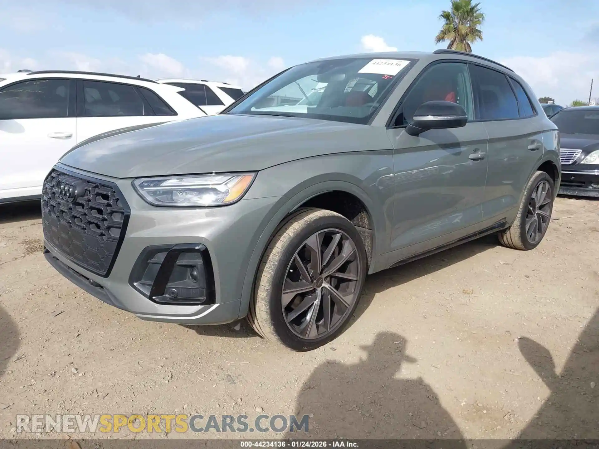 2 Photograph of a damaged car WA1B4AFY4P2195285 AUDI SQ5 2023