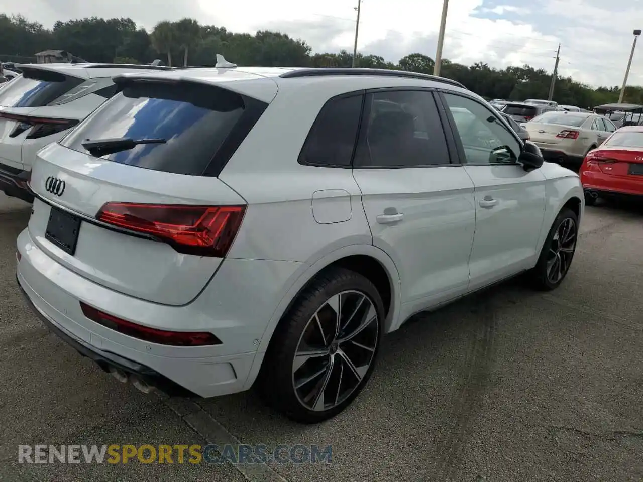 3 Фотография поврежденного автомобиля WA1C4AFYXP2167611 AUDI SQ5 2023