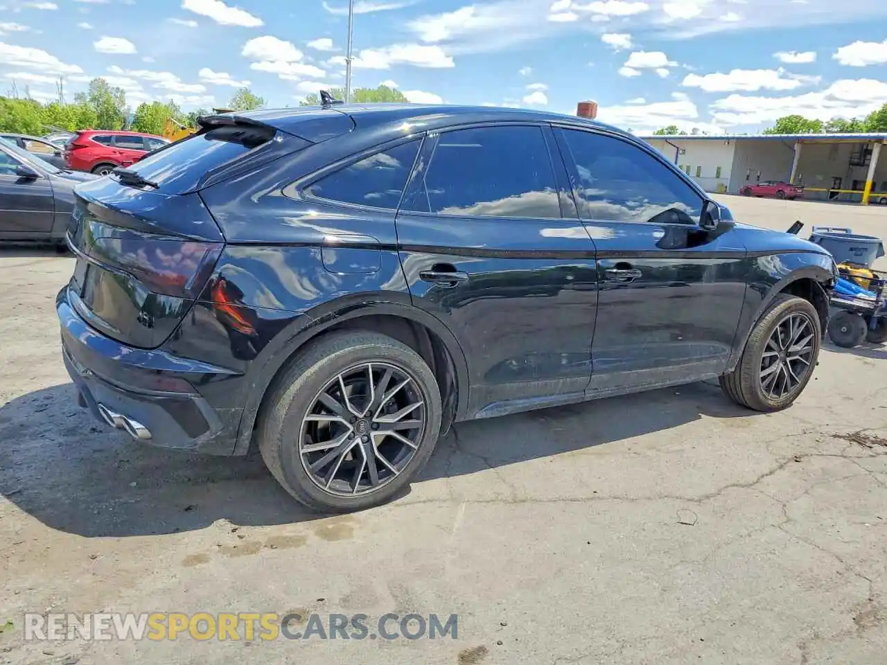 3 Photograph of a damaged car WA124AFY1R2002660 AUDI SQ5 2024