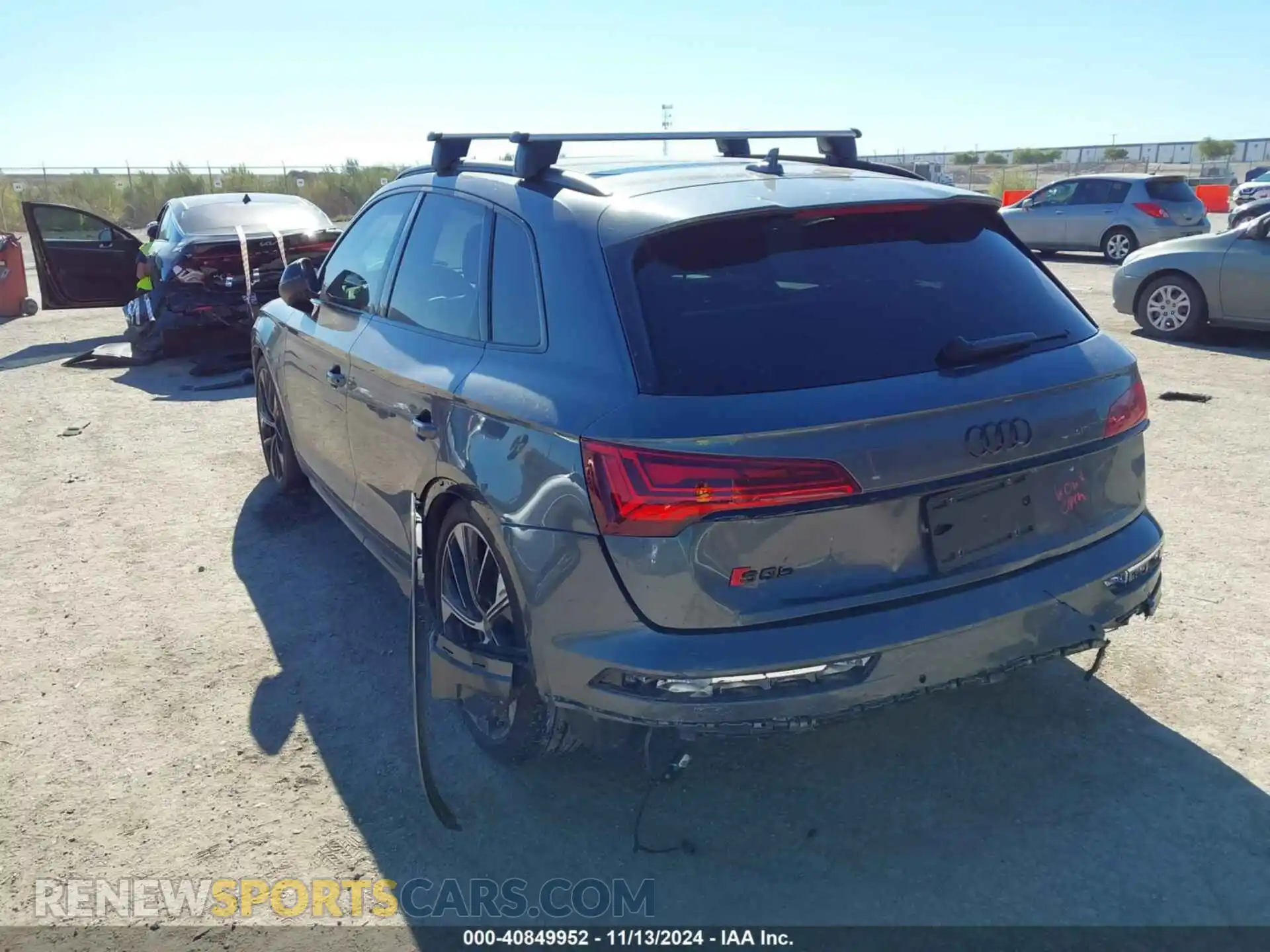 3 Фотография поврежденного автомобиля WA1B4AFY7R2008656 AUDI SQ5 2024