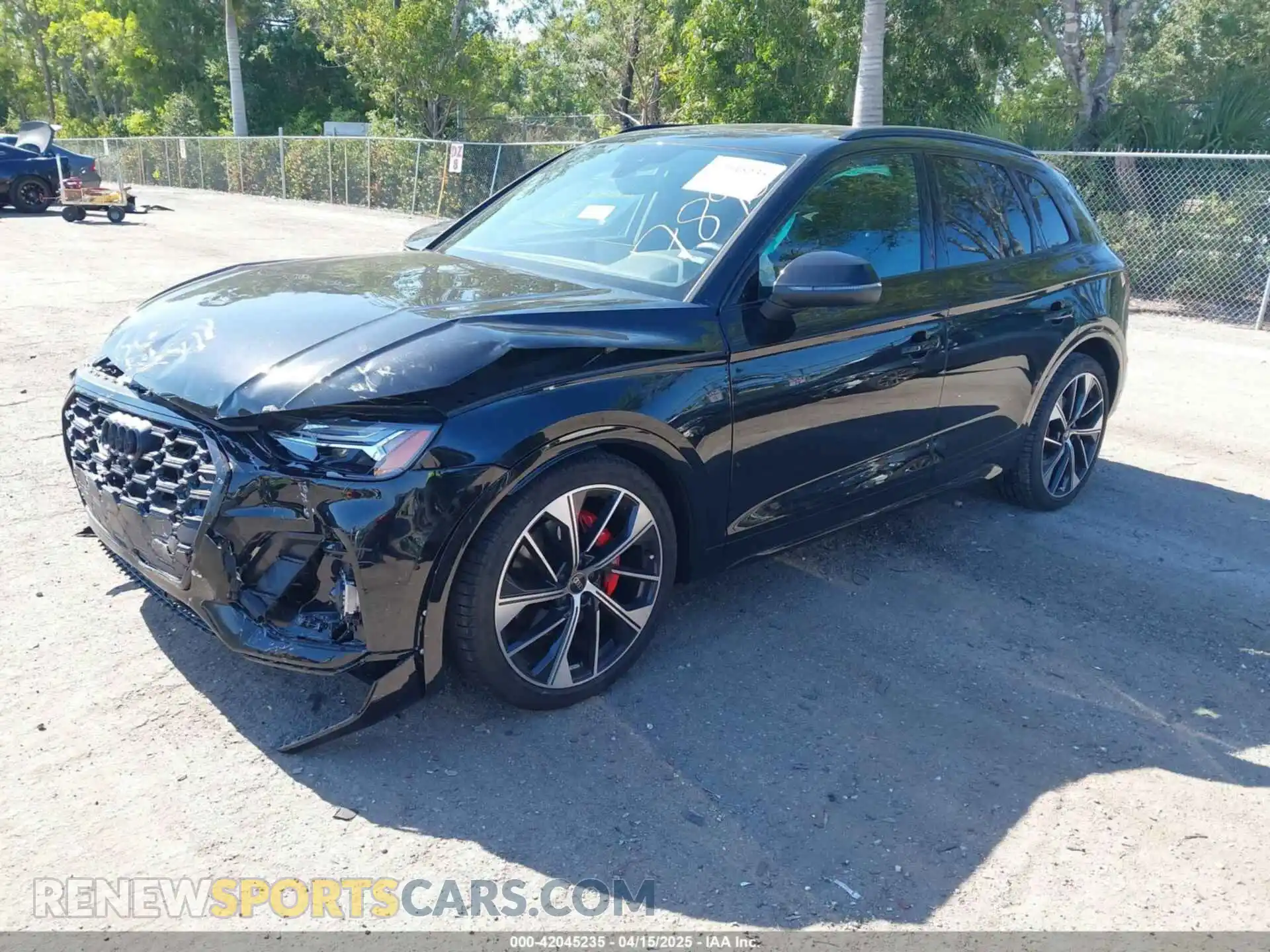 2 Photograph of a damaged car WA1B4AFY7R2037896 AUDI SQ5 2024