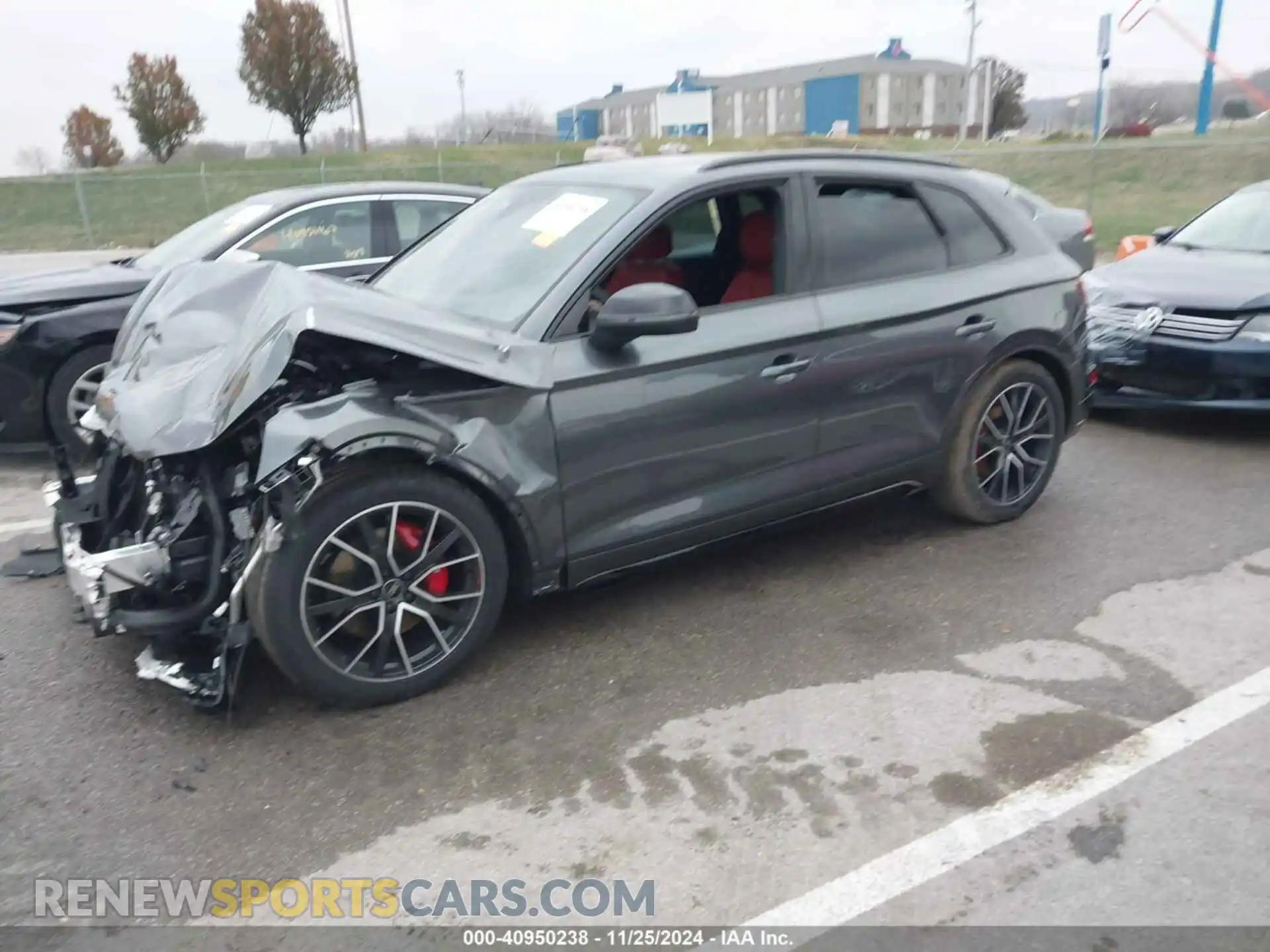 2 Photograph of a damaged car WA1C4AFY7R2141275 AUDI SQ5 2024