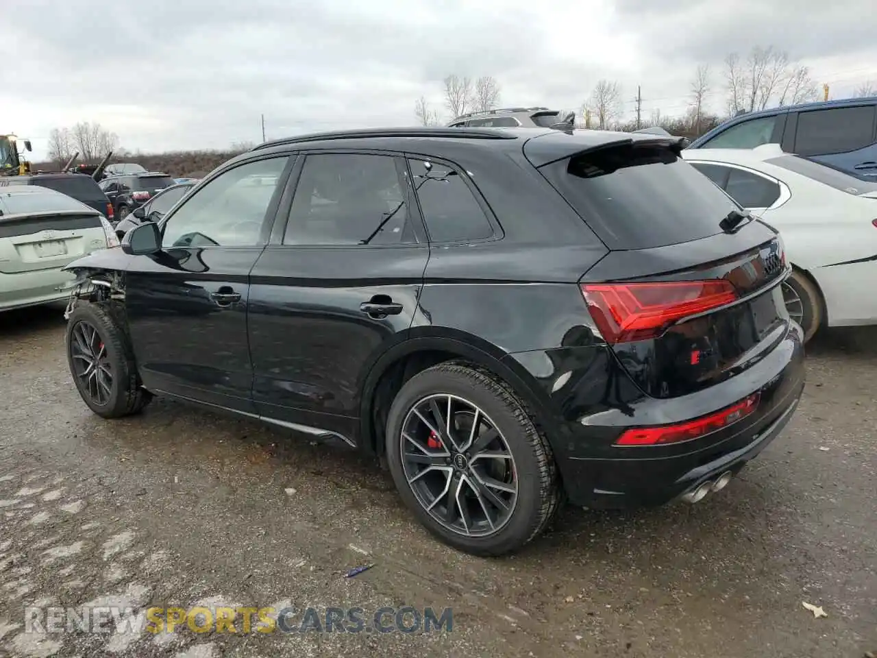 2 Photograph of a damaged car WA1C4AFY9R2044613 AUDI SQ5 2024