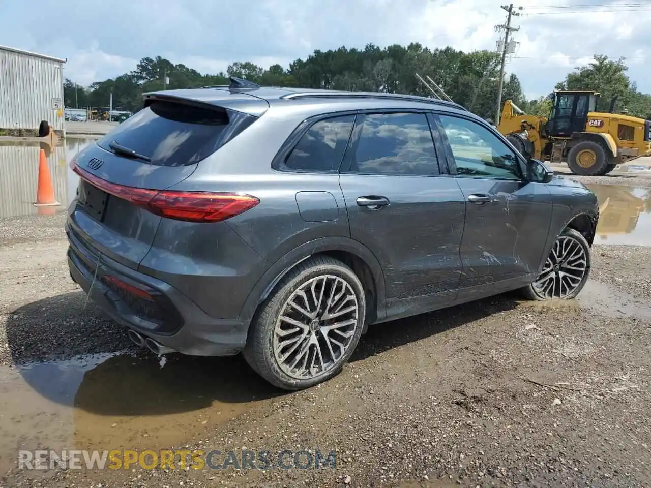 3 Фотография поврежденного автомобиля WA125AGU2S2012323 AUDI SQ5 2025