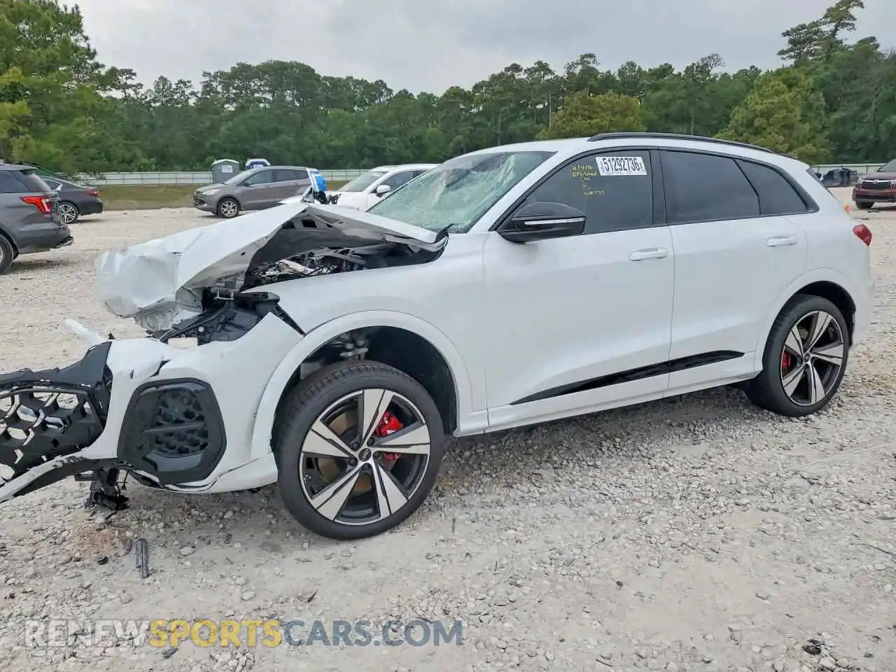 1 Фотография поврежденного автомобиля WA125AGU2S2124717 AUDI SQ5 2025