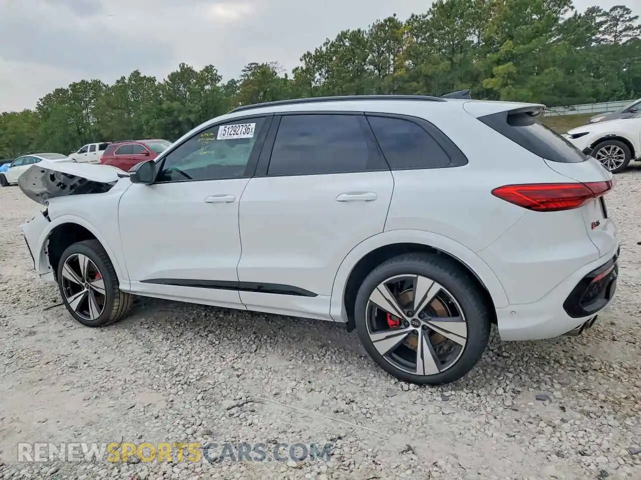 2 Фотография поврежденного автомобиля WA125AGU2S2124717 AUDI SQ5 2025
