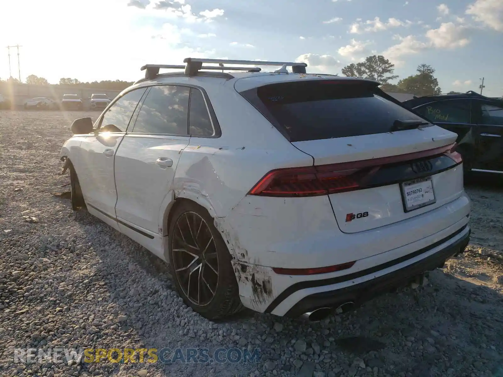 3 Photograph of a damaged car WA1AWBF15MD008246 AUDI SQ8 2021