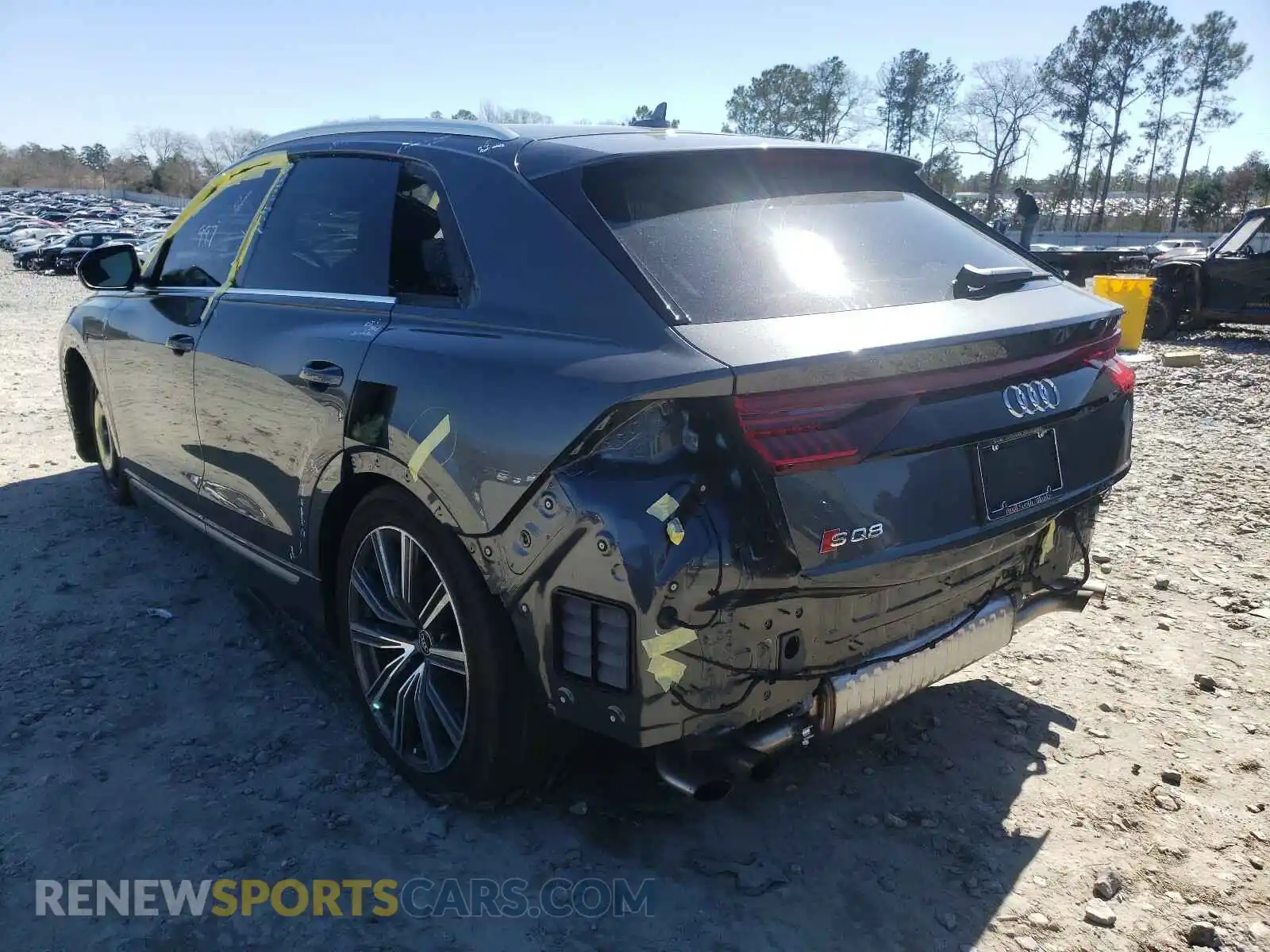 3 Photograph of a damaged car WA1AWBF19MD013210 AUDI SQ8 2021