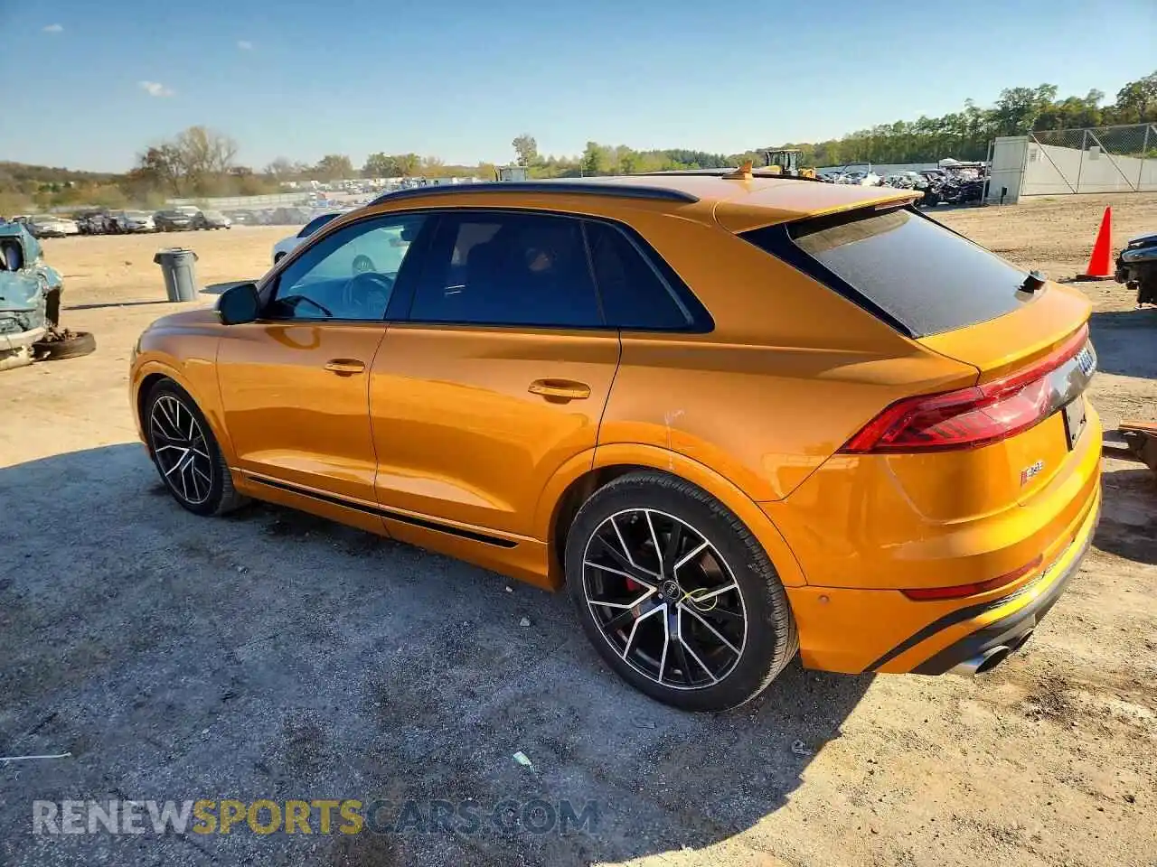 2 fotografías del automóvil dañado WA1CWBF18PD044168 AUDI SQ8 2023