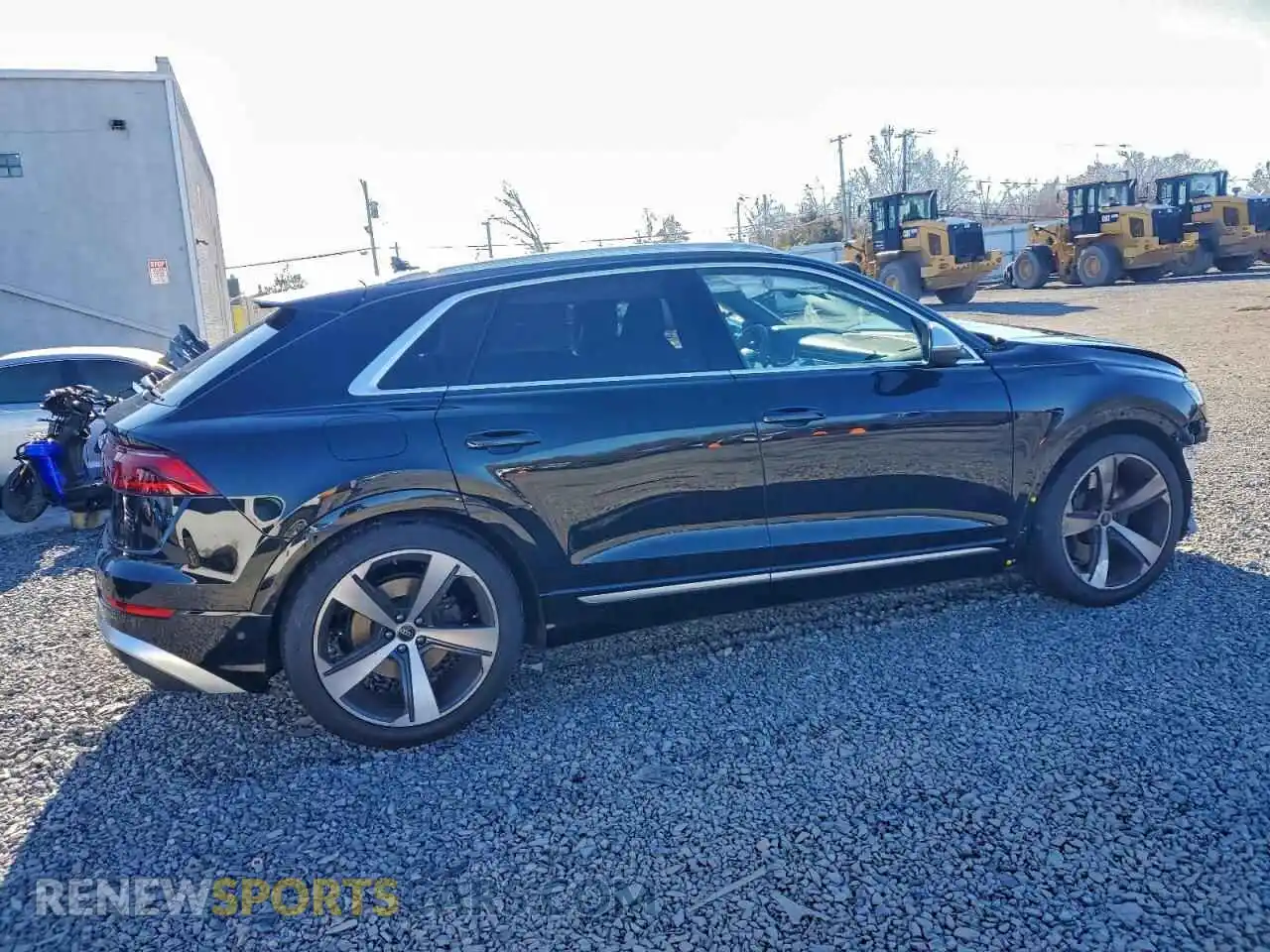 3 Photograph of a damaged car WA1CWBF17SD031436 AUDI SQ8 2025