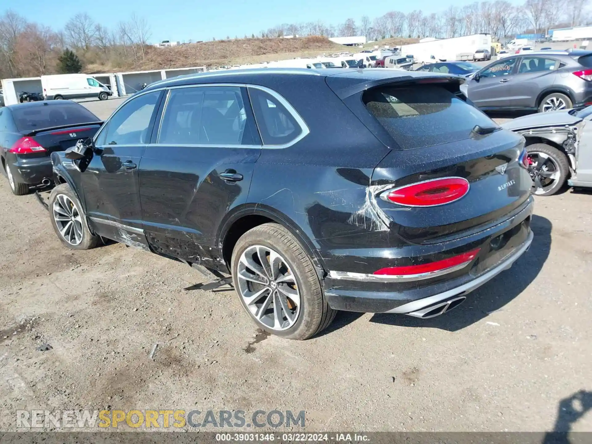 3 fotografías del automóvil dañado SJAHT2ZVXPC020528 BENTLEY BENTAYGA 2023
