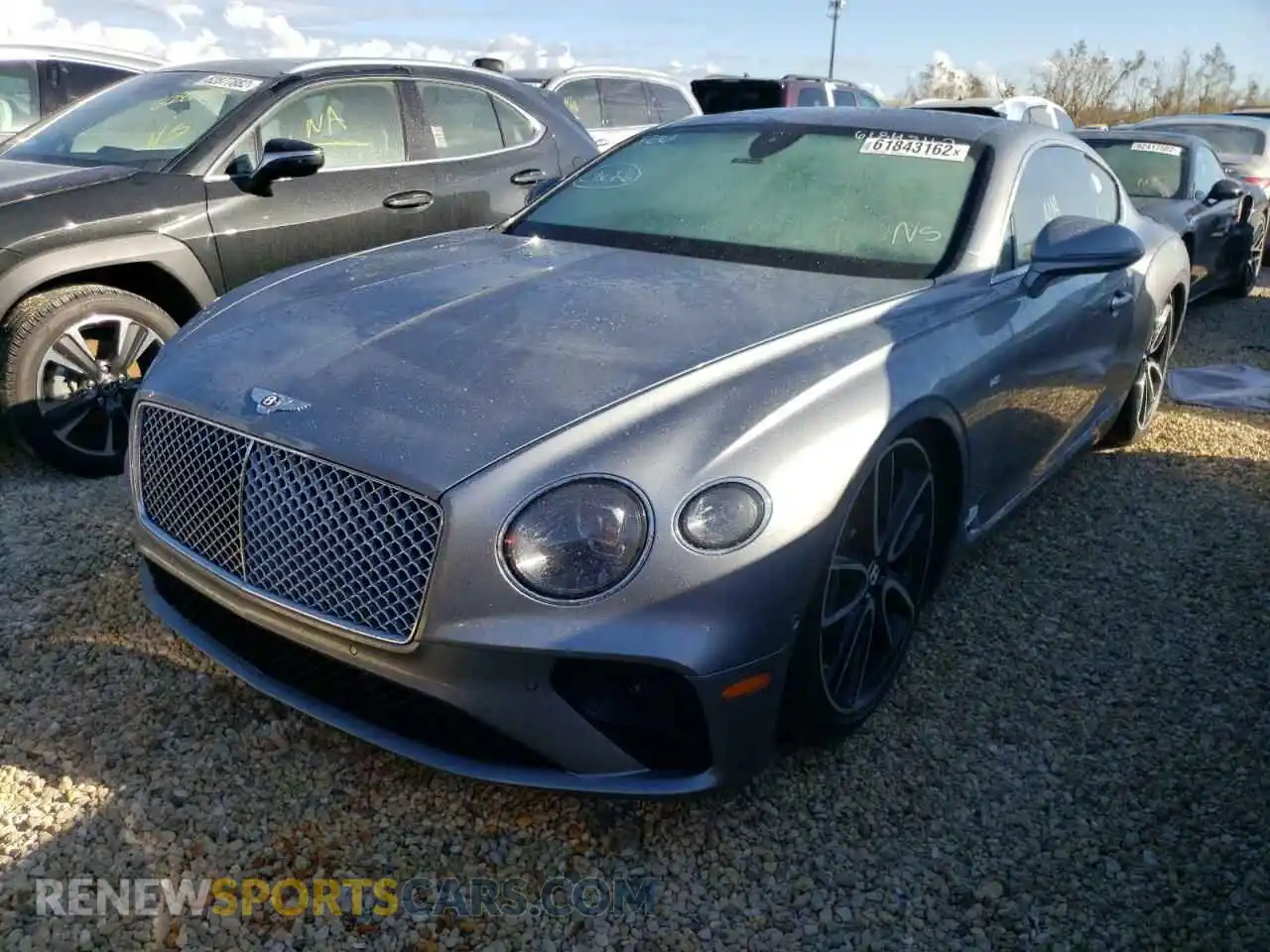 2 fotografías del automóvil dañado SCBCG2ZG1LC076188 BENTLEY CONTINENTA 2020