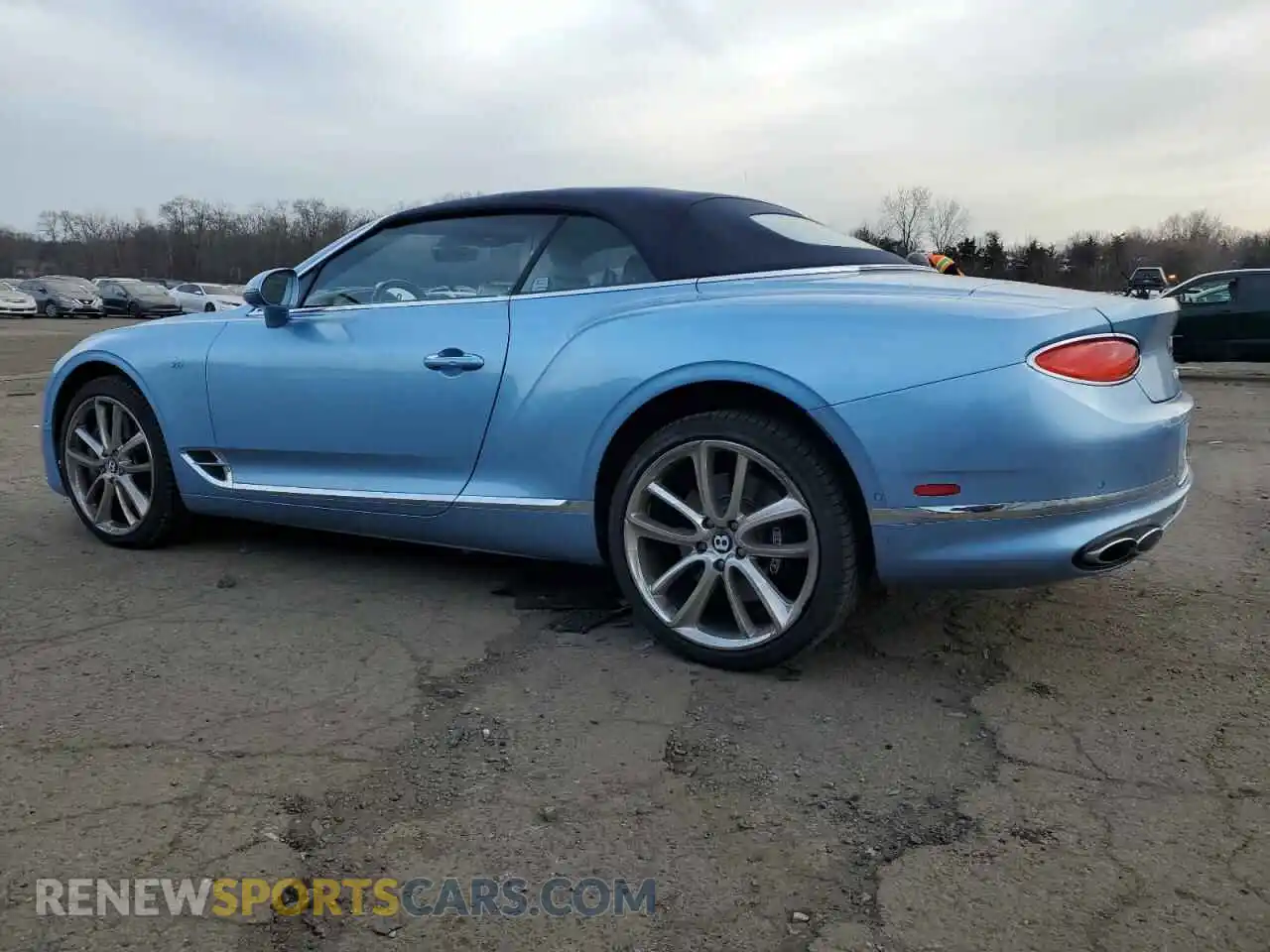 2 fotografías del automóvil dañado SCBDG4ZG5LC084052 BENTLEY CONTINENTA 2020