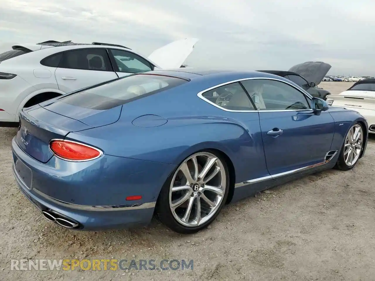3 fotografías del automóvil dañado SCBCG2ZGXPC005562 BENTLEY CONTINENTA 2023