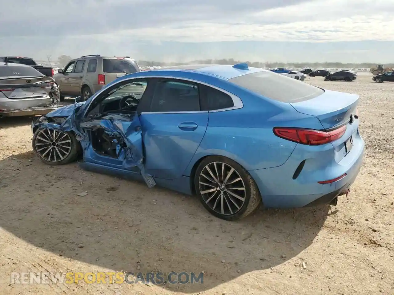 2 Фотография поврежденного автомобиля WBA73AK04L7G02551 BMW 2 SERIES 2020