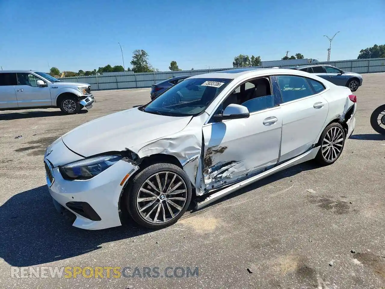 1 Фотография поврежденного автомобиля WBA73AK01M7G98172 BMW 2 SERIES 2021