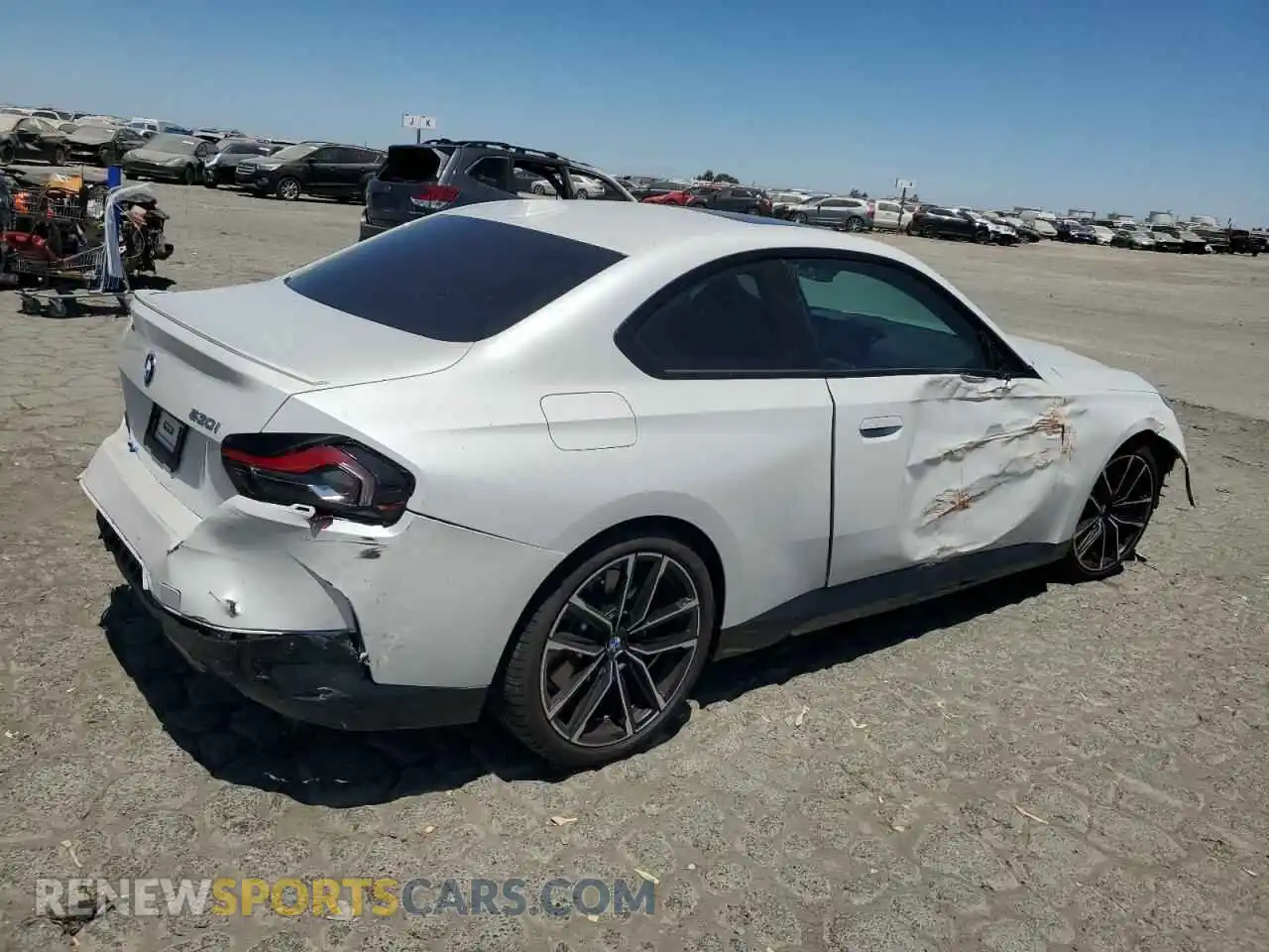 3 Photograph of a damaged car 3MW23CM02P8C97734 BMW 2 SERIES 2023